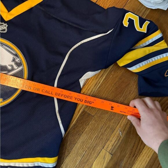 Youth Buffalo sabers Thomas Vanek hockey jersey Reebok  #26 - Picture 7 of 8